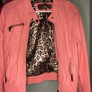 Ci sono faux leather pink jacket with Leopardprint